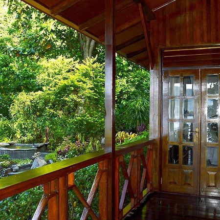 Kungkungan Bay Resort Bitung Ngoại thất bức ảnh