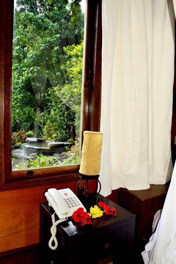 Kungkungan Bay Resort Bitung Ngoại thất bức ảnh