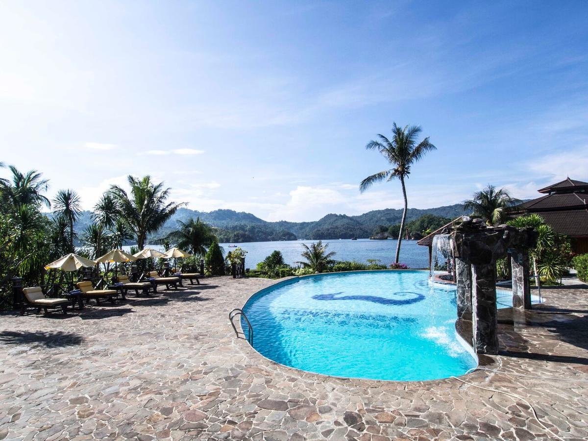 Kungkungan Bay Resort Bitung Ngoại thất bức ảnh