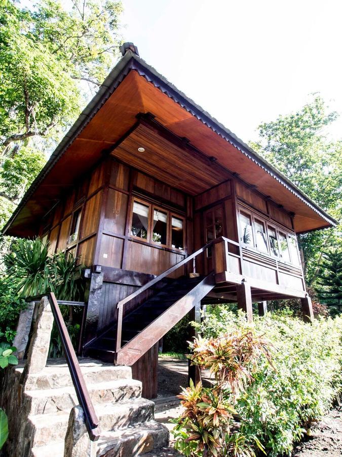 Kungkungan Bay Resort Bitung Ngoại thất bức ảnh